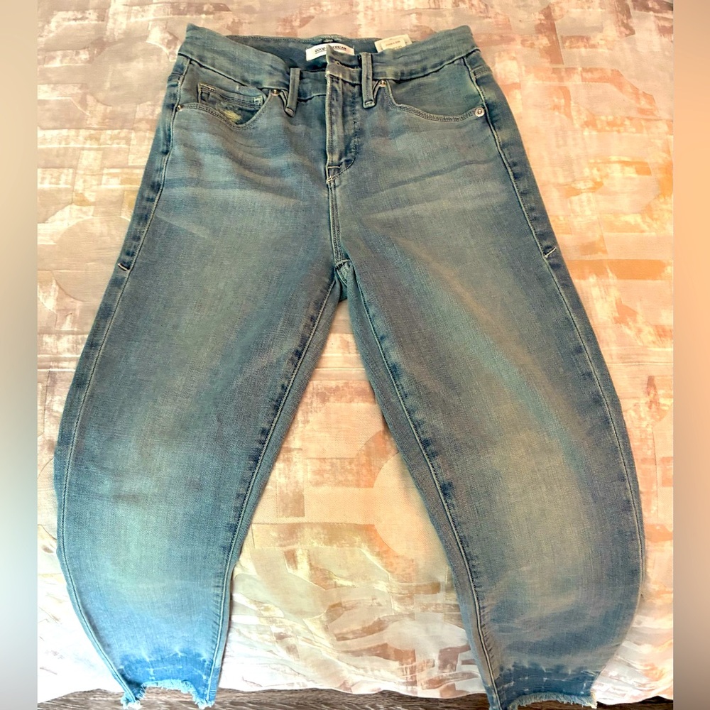 Like New Good American Classic Stretch Blue Women's Jeans. 2/26